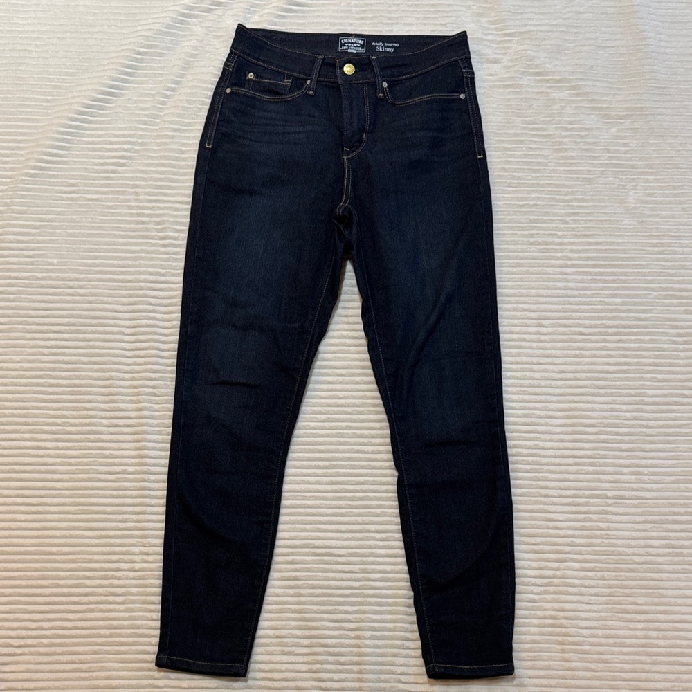 Levi Strauss Signature Gold Totally Shaping Skinny Women's Dark Blue Jeans 6S